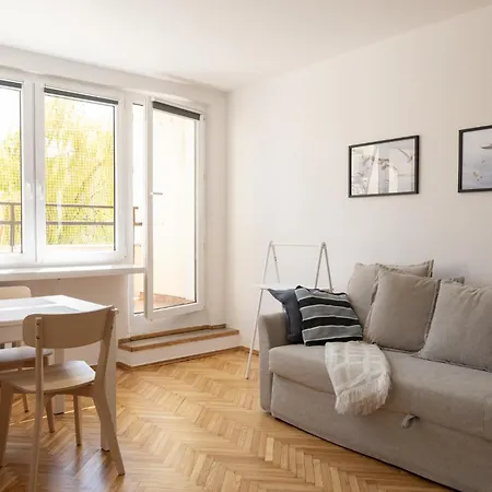 Przy Hali Apartman *
